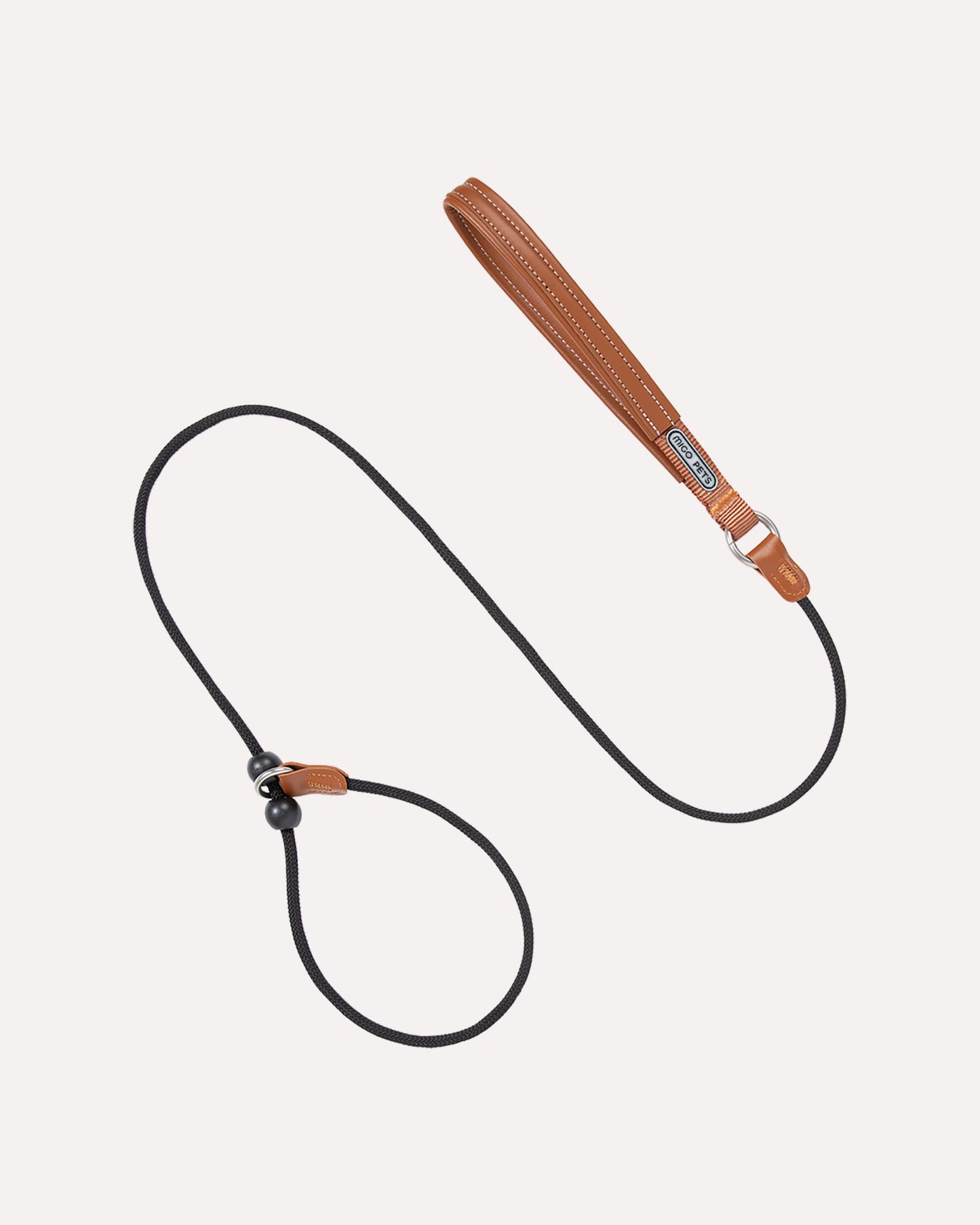 Overview of the dog slip lead in black, featuring its complete design.