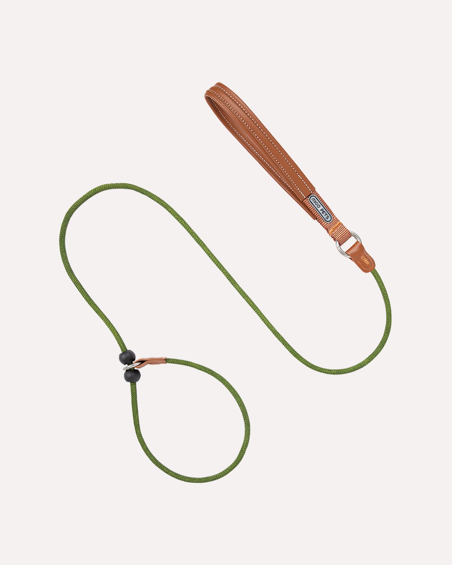 Overview of the dog slip lead in moss green, featuring its complete design.
