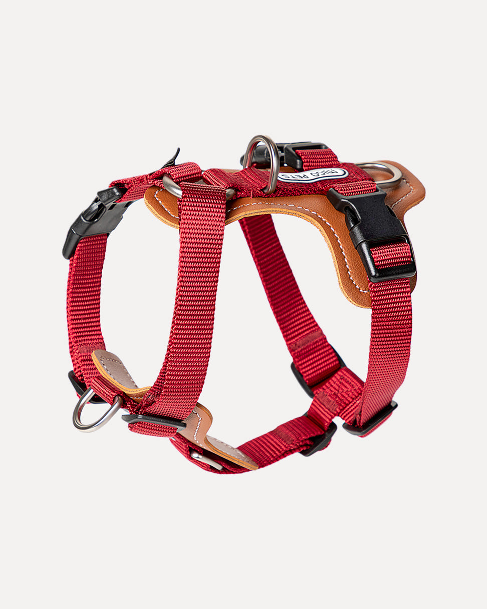 Overview of the step-in adjustable dog harness in crimson red, featuring its complete design.